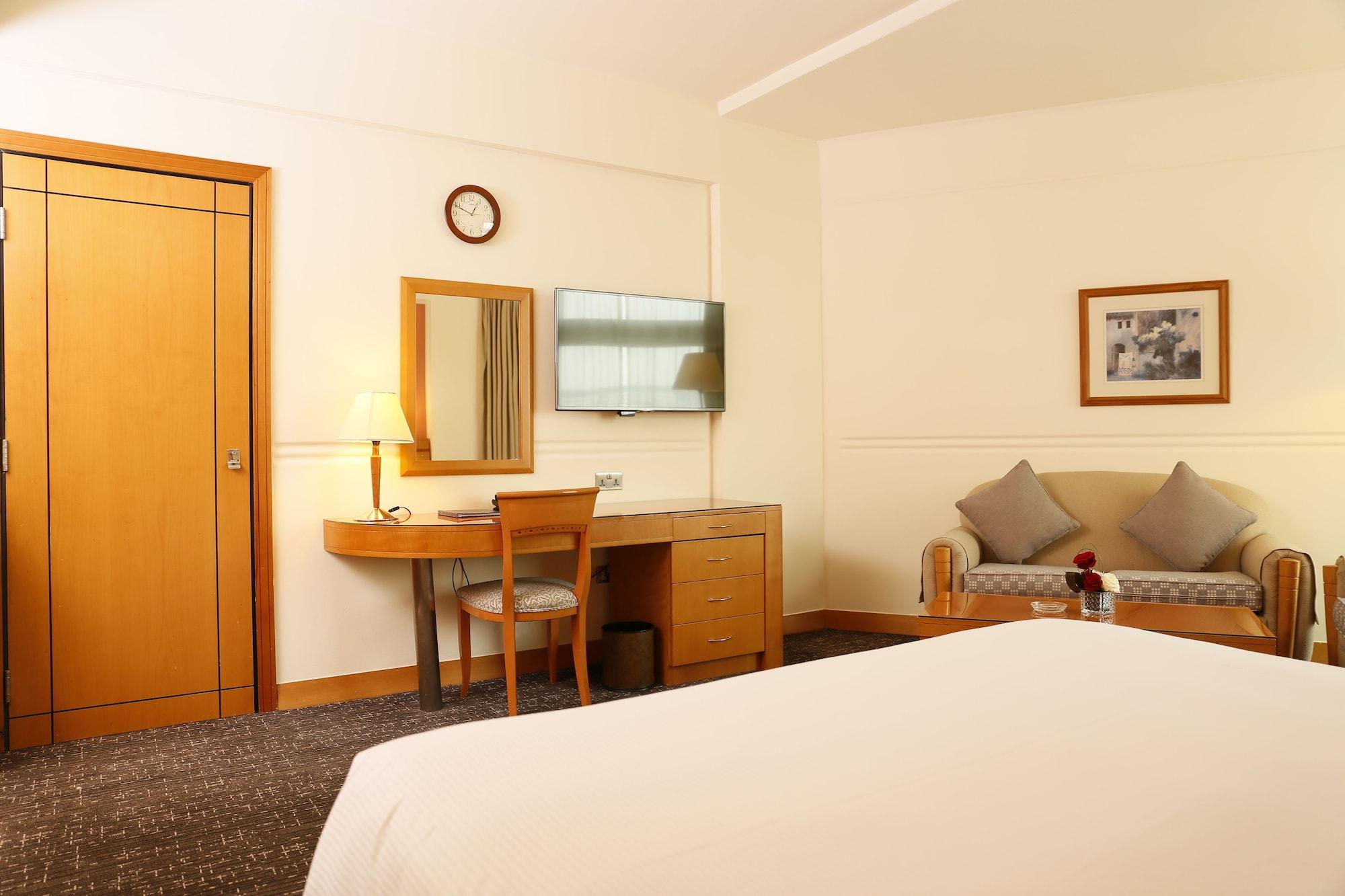 J5 Hotels – Port Saeed Dubai Buitenkant foto