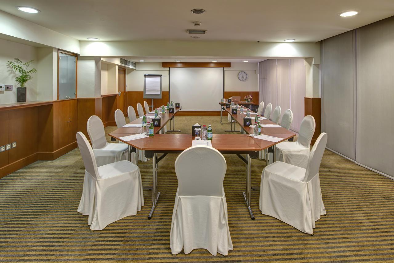 J5 Hotels – Port Saeed Dubai Buitenkant foto